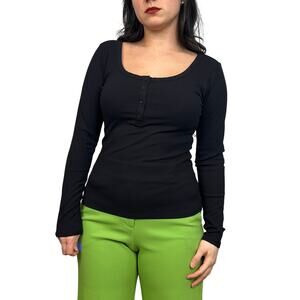 Athleta Black Lightweight Thermal Scoop Neck Button Front Blouse